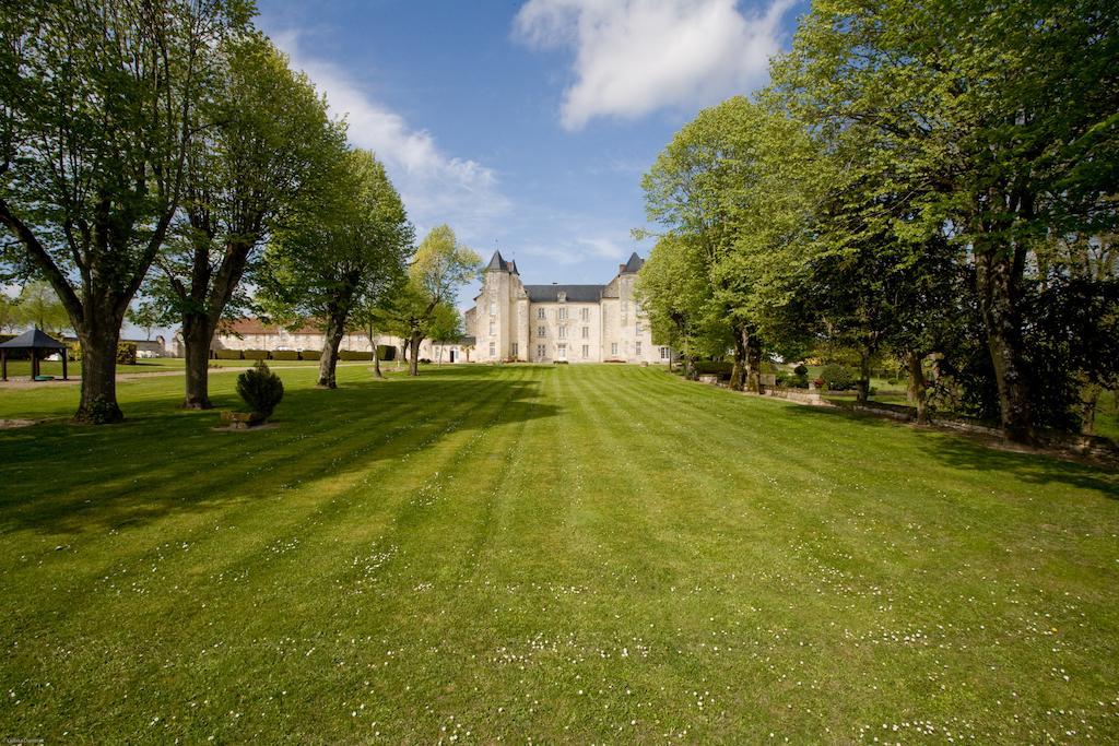 Chateau De Marcay Exterior photo